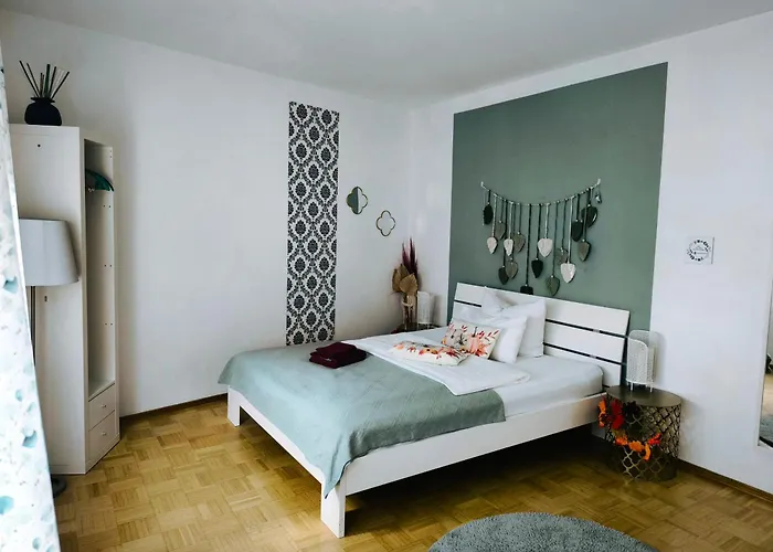 B&B MY PLACE mit Frühstückspaket - with Breakfastbox Frankfurt am Main